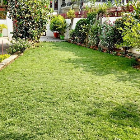 Garden View Residency Bed & Breakfast Lucknow Luaran gambar