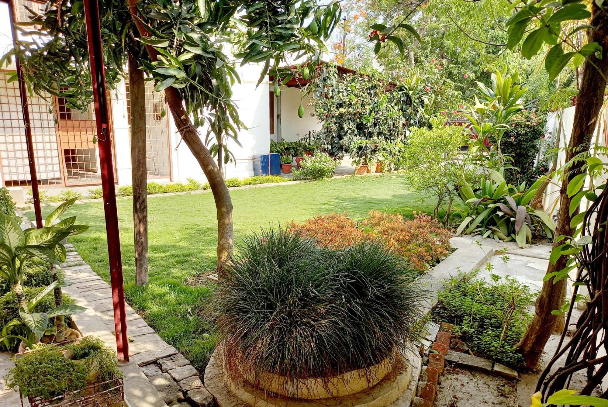Garden View Residency Bed & Breakfast Lucknow Luaran gambar